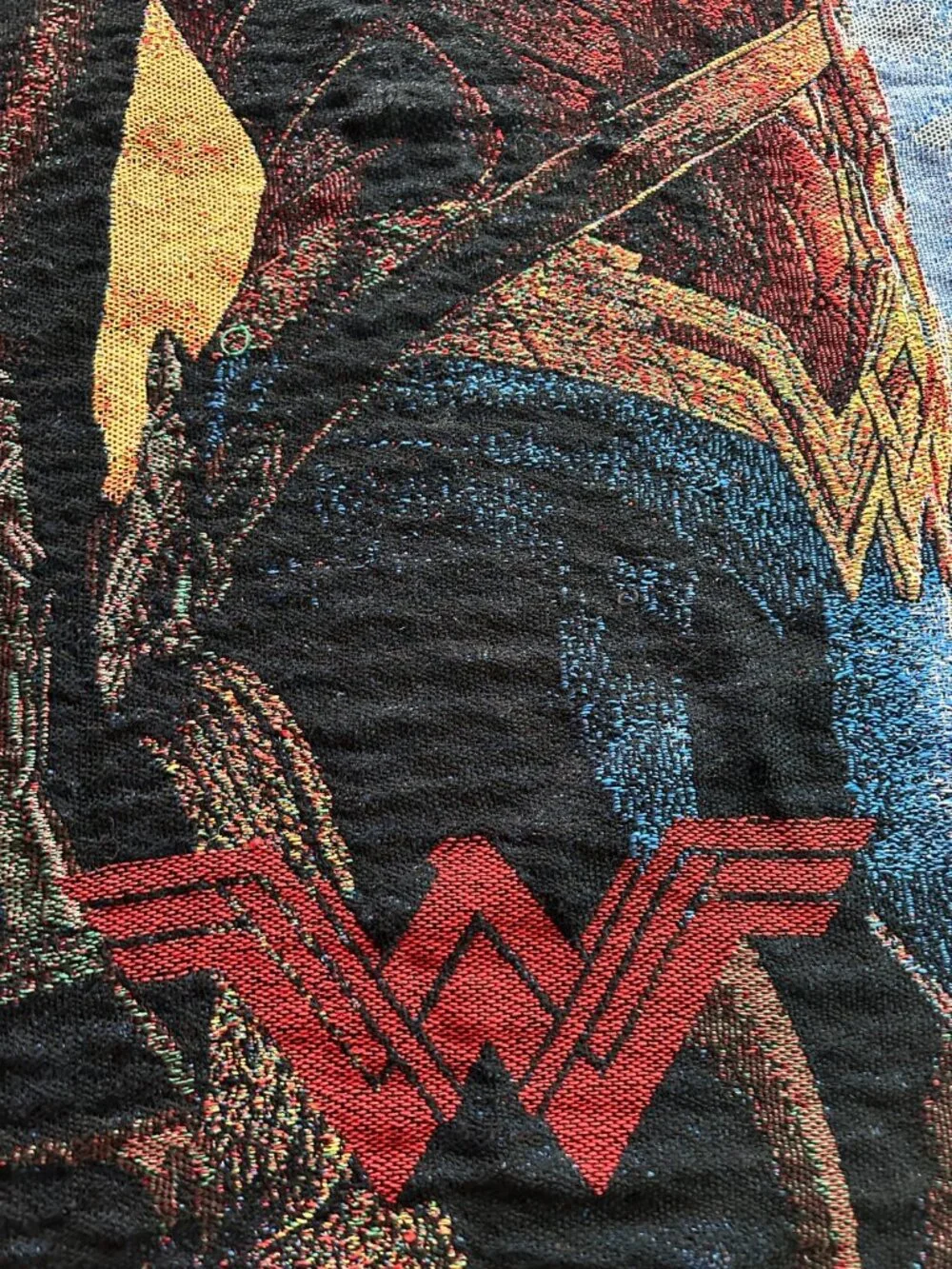 Wonder Woman Woven Tapestry Throw Blanket 47x55 Fringed DC Comics Superhero